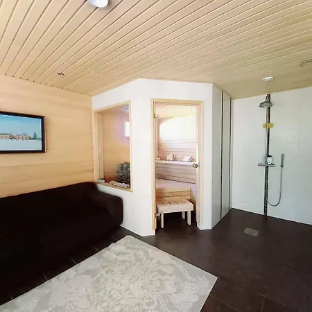 With Jacuzzi & Aircondition * Rauma