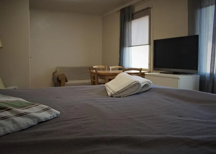 With Jacuzzi & Aircondition *